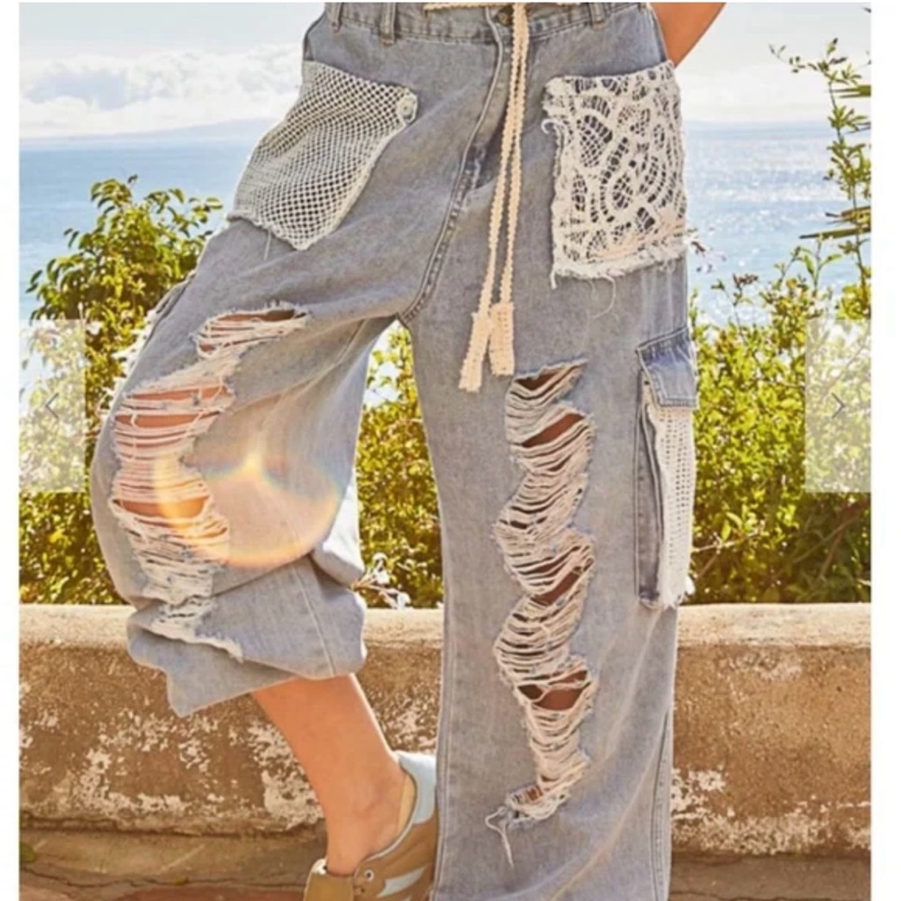 POL Light Wash Denim Crochet Patch Cargo Pocket Drawstring Jogger Pants Size LG